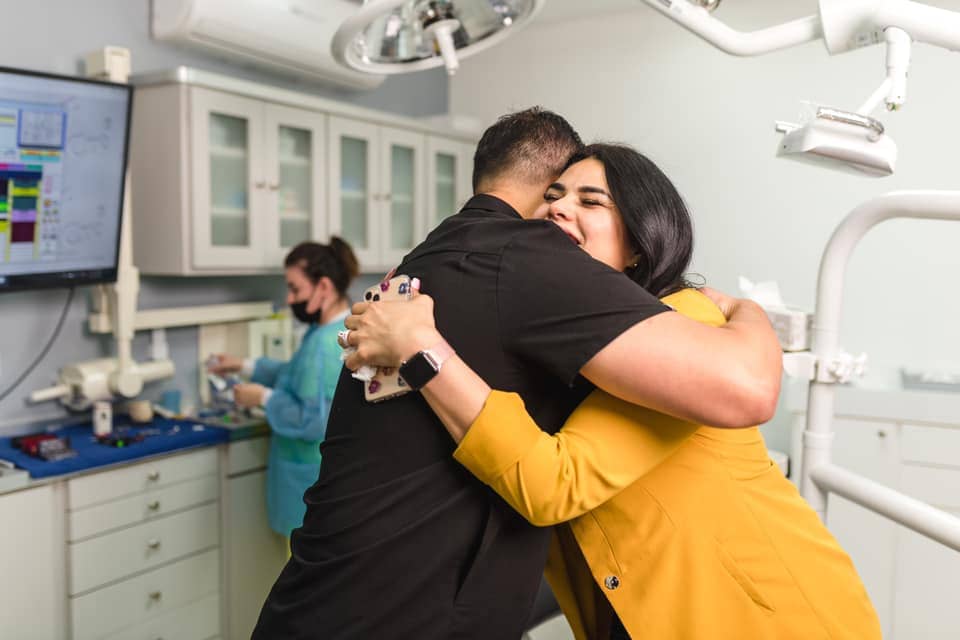 Dr Parra Implant Center Dental Mexico Guide, Dentist in Los Algodones